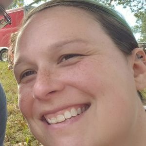 Meet your Posher, Desiree